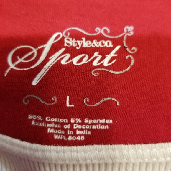 EUC Style & Co LG red top - Picture 5 of 10